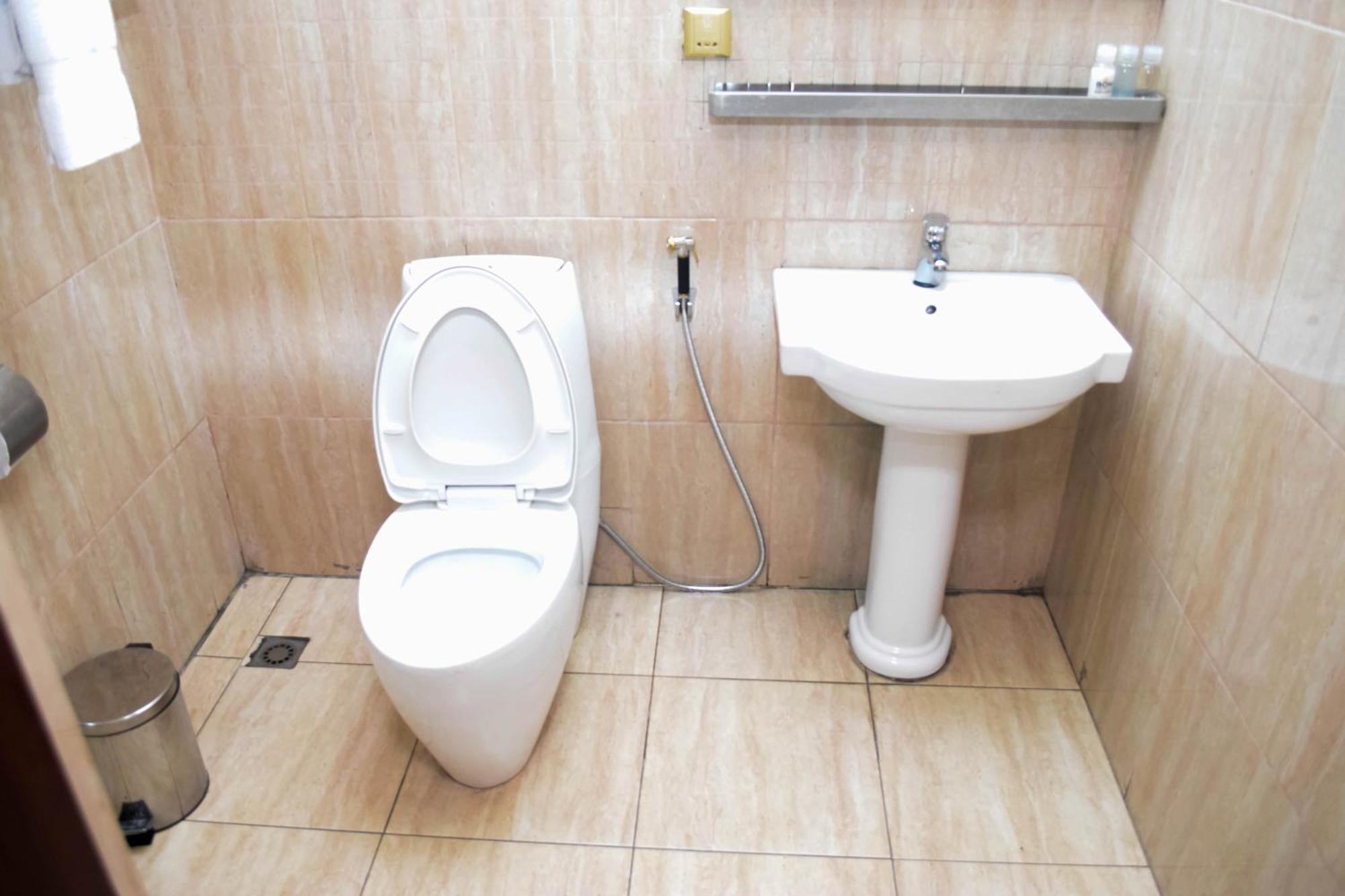 Golden Tulip Hotel -Gt31 Stadium Road Port Harcourt Exterior foto