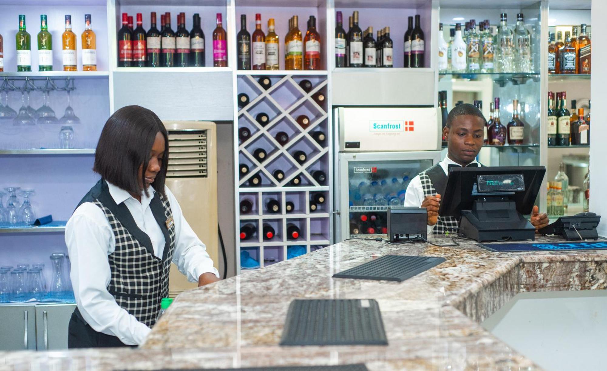 Golden Tulip Hotel -Gt31 Stadium Road Port Harcourt Exterior foto