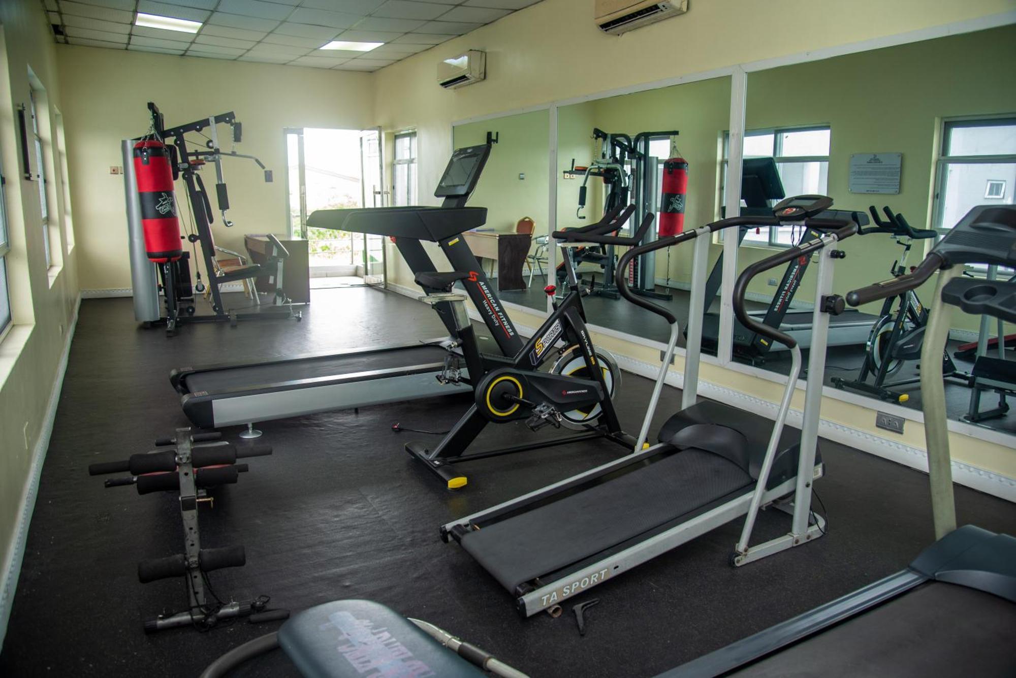 Golden Tulip Hotel -Gt31 Stadium Road Port Harcourt Exterior foto
